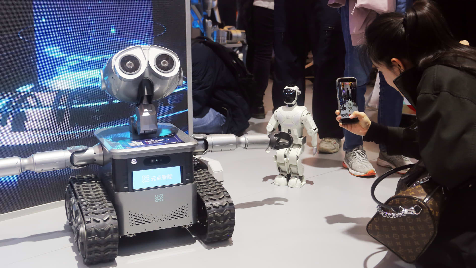 Zeroth Wall-E style robot at AWE 2026 with a smaller humanoid nearby