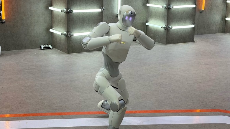 PrimeBOT Q1 in a fighting stance on the IFA 2026 show floor