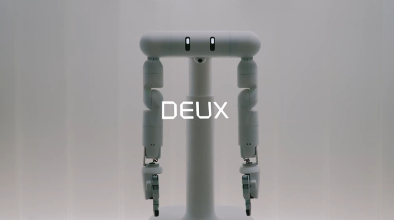 DEUX dual-arm semi-humanoid robot in retail environment
